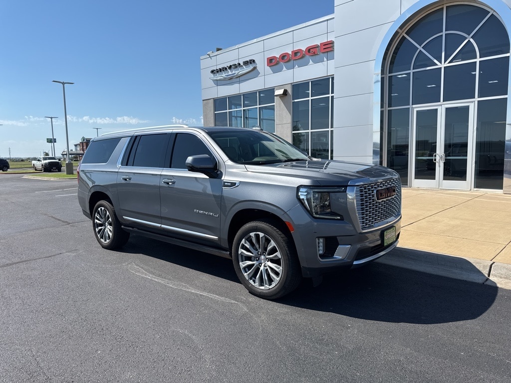 Used 2021 GMC Yukon XL Denali SUV