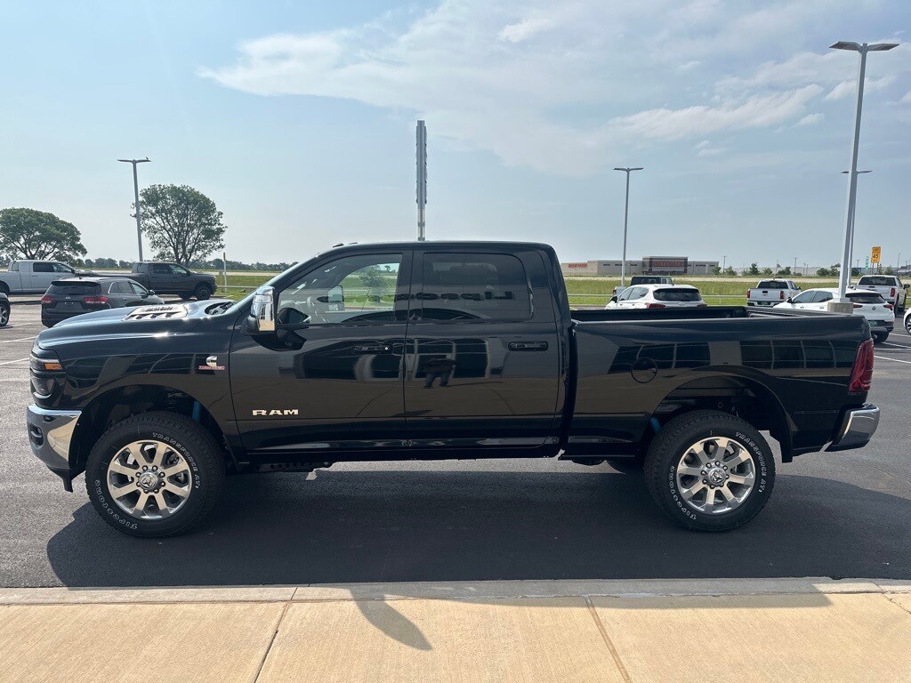 2025 Ram 2500 Laramie photo 3