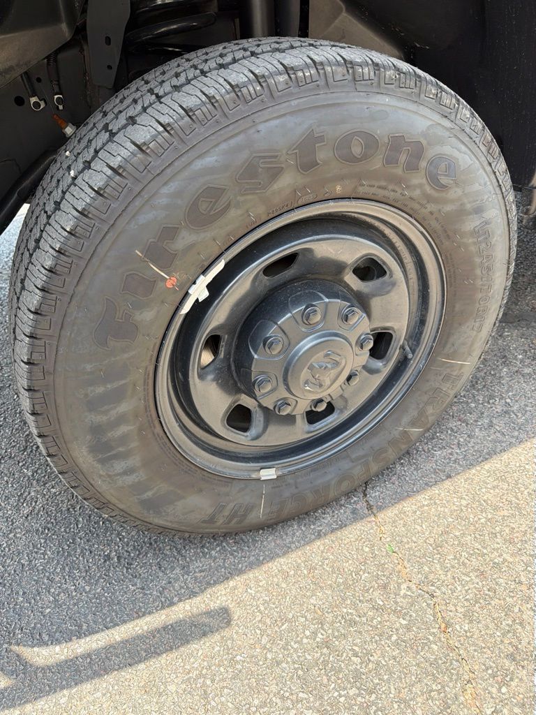 2025 RAM 2500 Tradesman - Photo 11