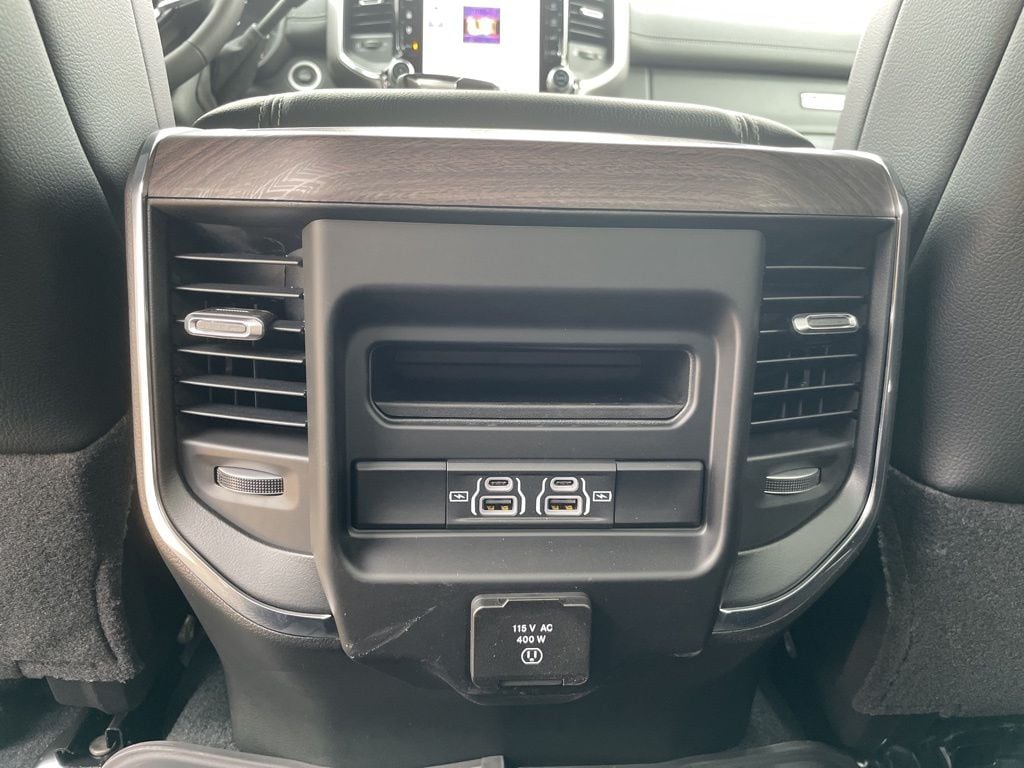 2026 RAM 2500 Laramie - Photo 32