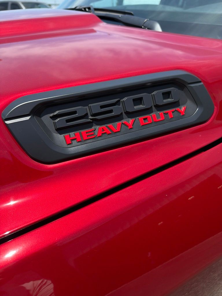 2025 RAM 2500 Tradesman - Photo 9