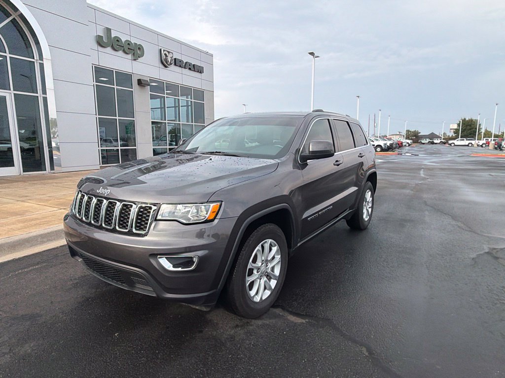 Used 2021 Jeep Grand Cherokee Laredo E with VIN 1C4RJFAG5MC528771 for sale in Elk City, OK