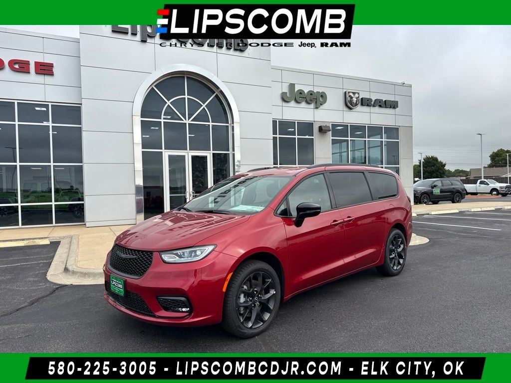 New 2026 Chrysler Pacifica Select Passenger Van