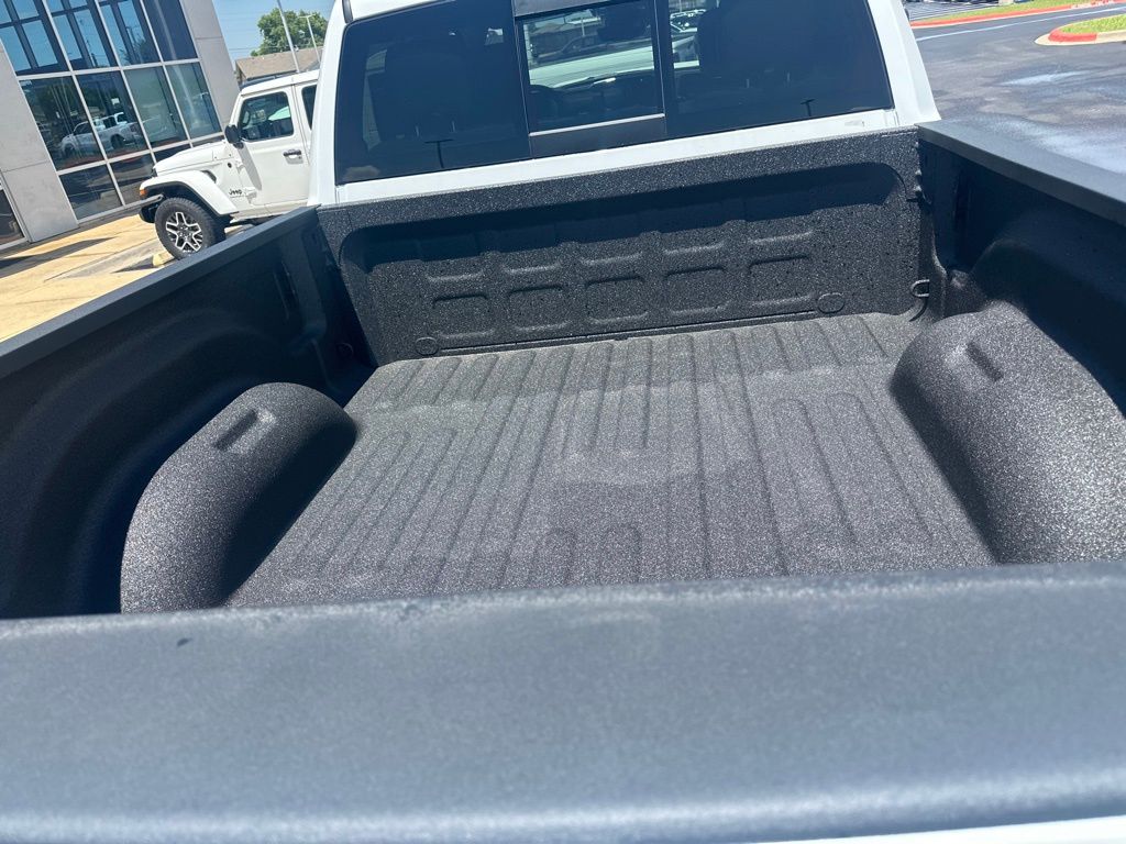 2025 RAM 2500 Laramie - Photo 16