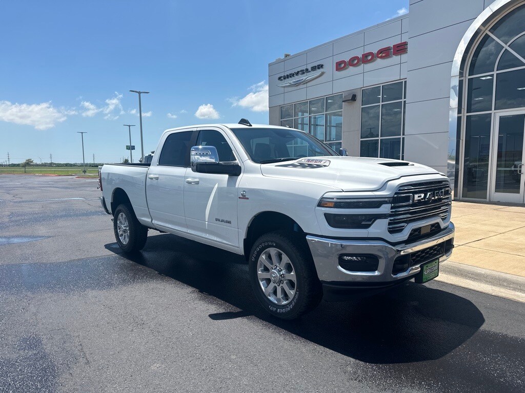 2025 Ram 2500 Laramie photo 2