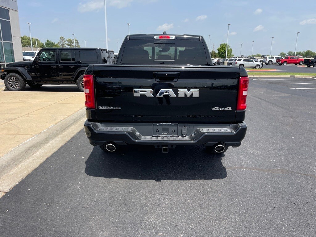 2025 Ram 1500 Laramie photo 2