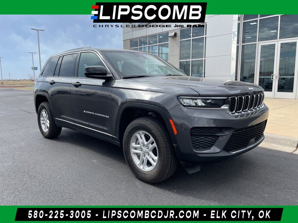 New 2025 Jeep Grand Cherokee Laredo Sport Utility