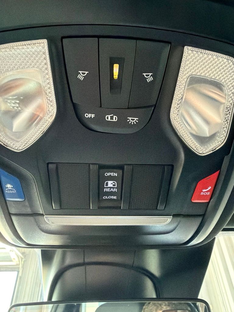 2025 RAM 2500 Tradesman - Photo 29
