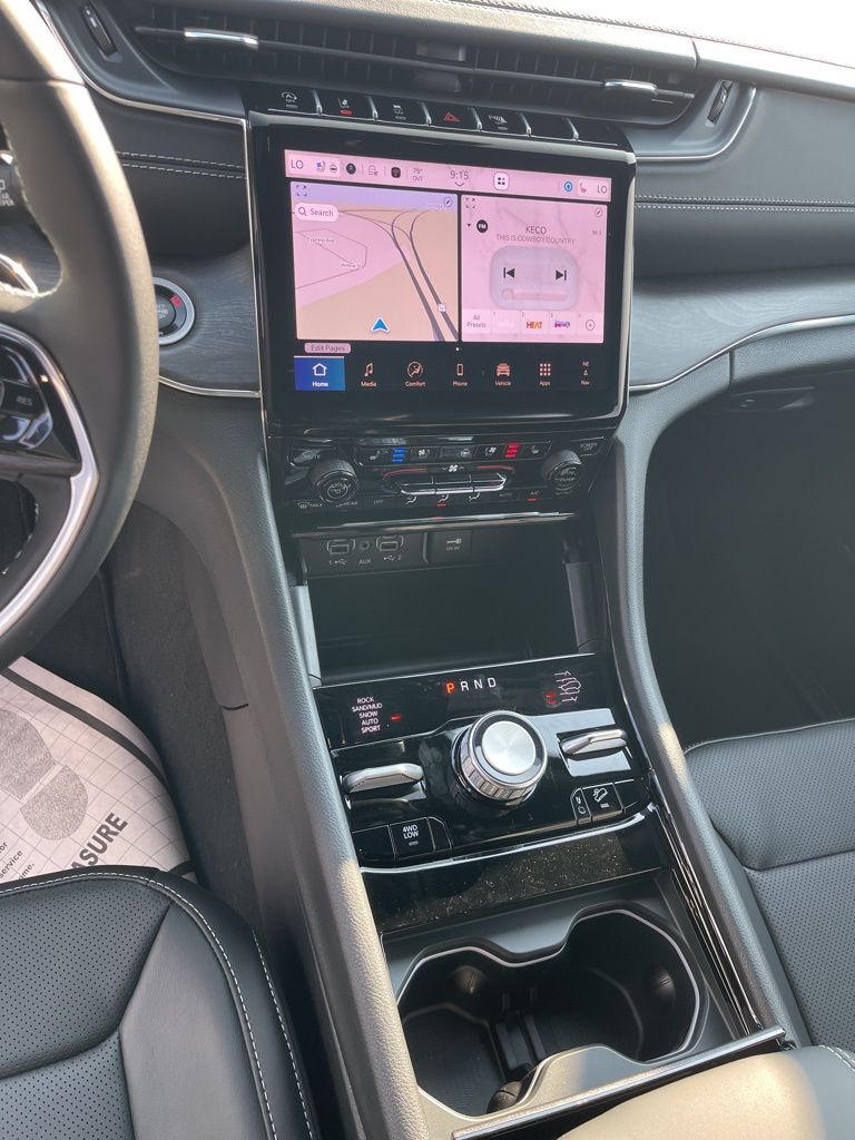 2025 Jeep Grand Cherokee Overland - Photo 19
