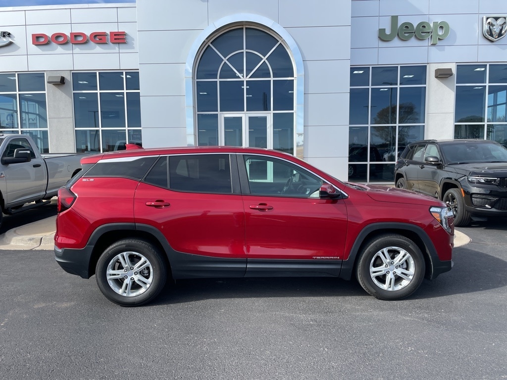 2024 GMC Terrain SLE