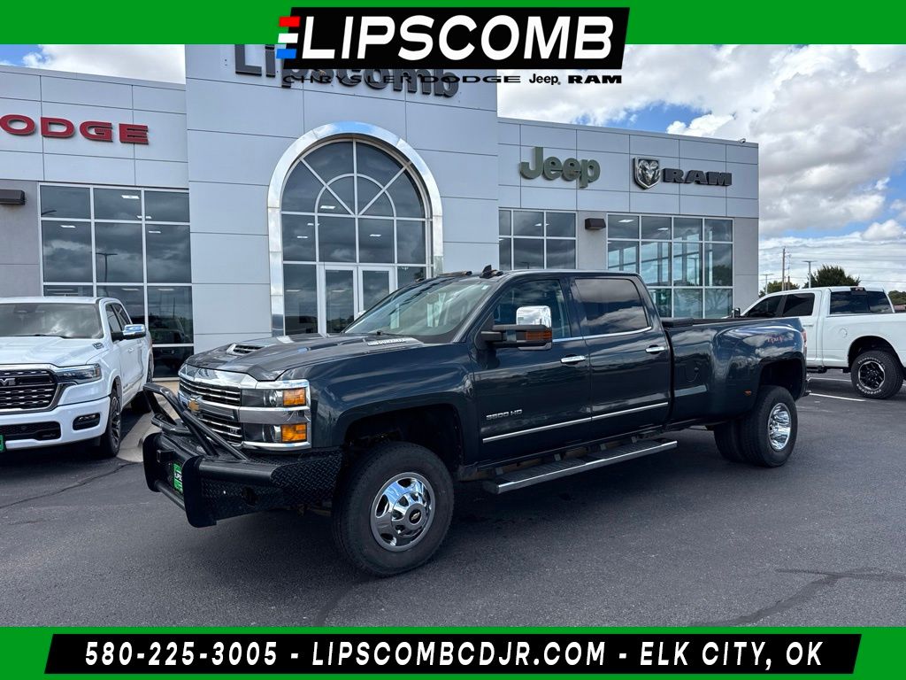 Gray (Graphite) 2019 Chevrolet Silverado 3500HD Pickup Truck Four-Wheel Drive 6-Speed Automatic
