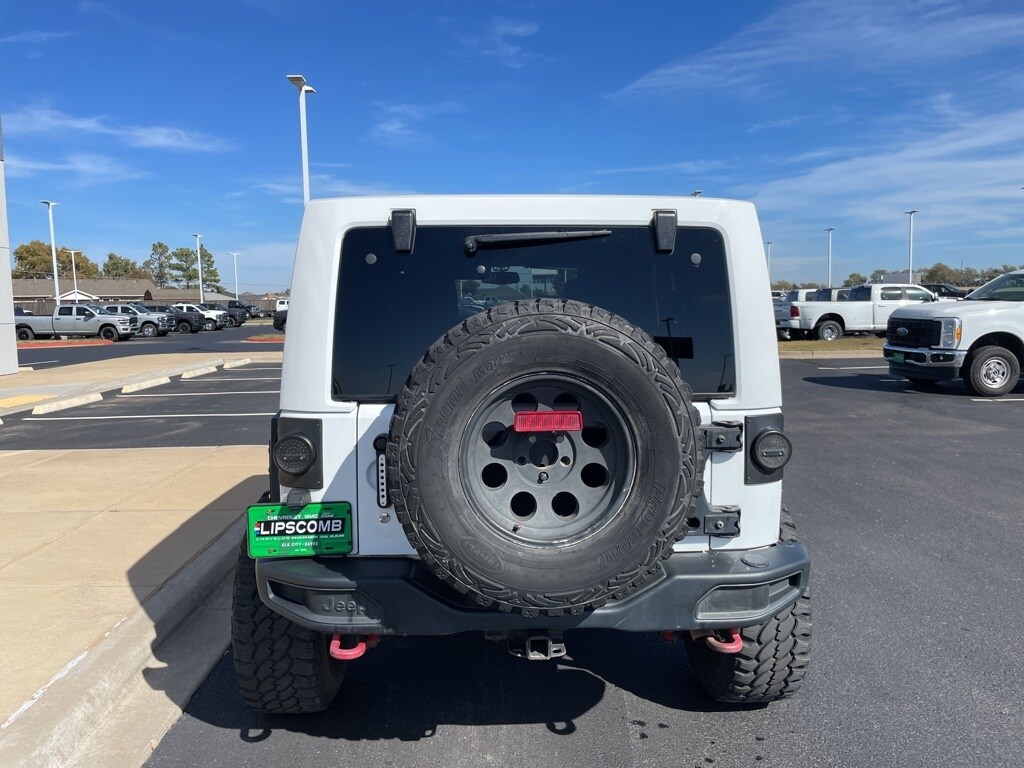 2018 Jeep Wrangler Unlimited Rubicon photo 2
