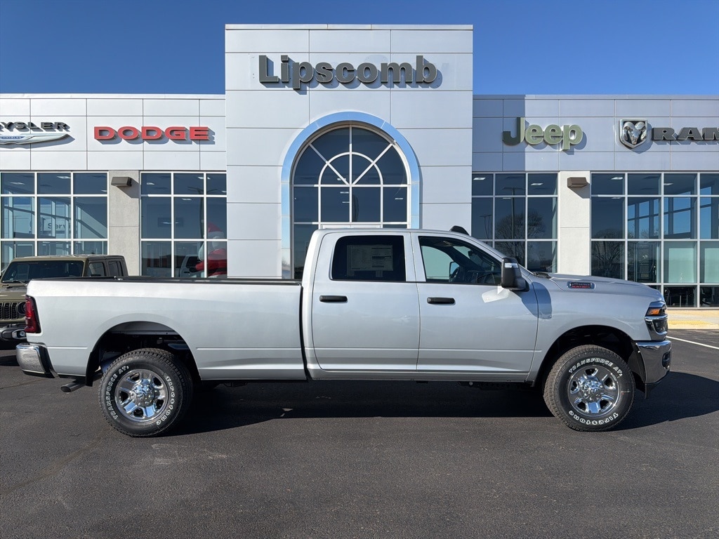 New 2026 Ram 2500 TRADESMAN CREW CAB 4X4 8' BOX Pickup
