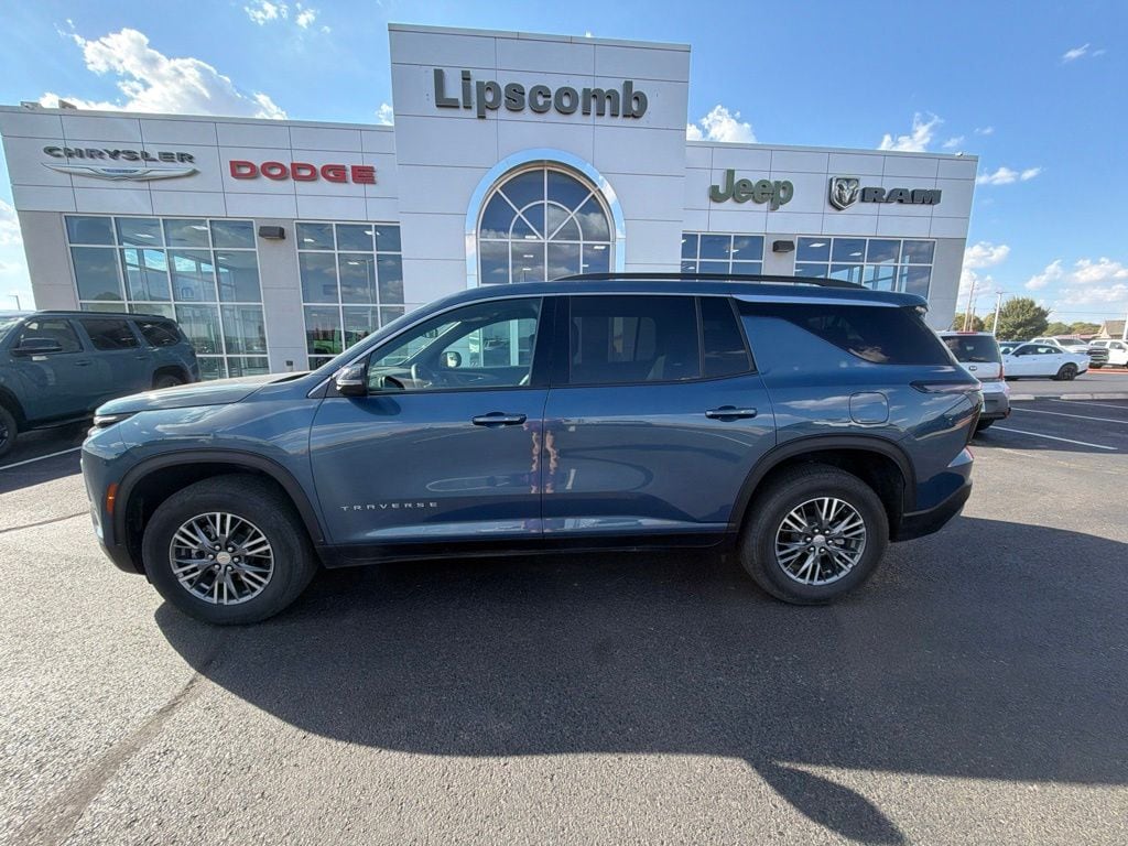 Used 2026 Chevrolet Traverse LT SUV