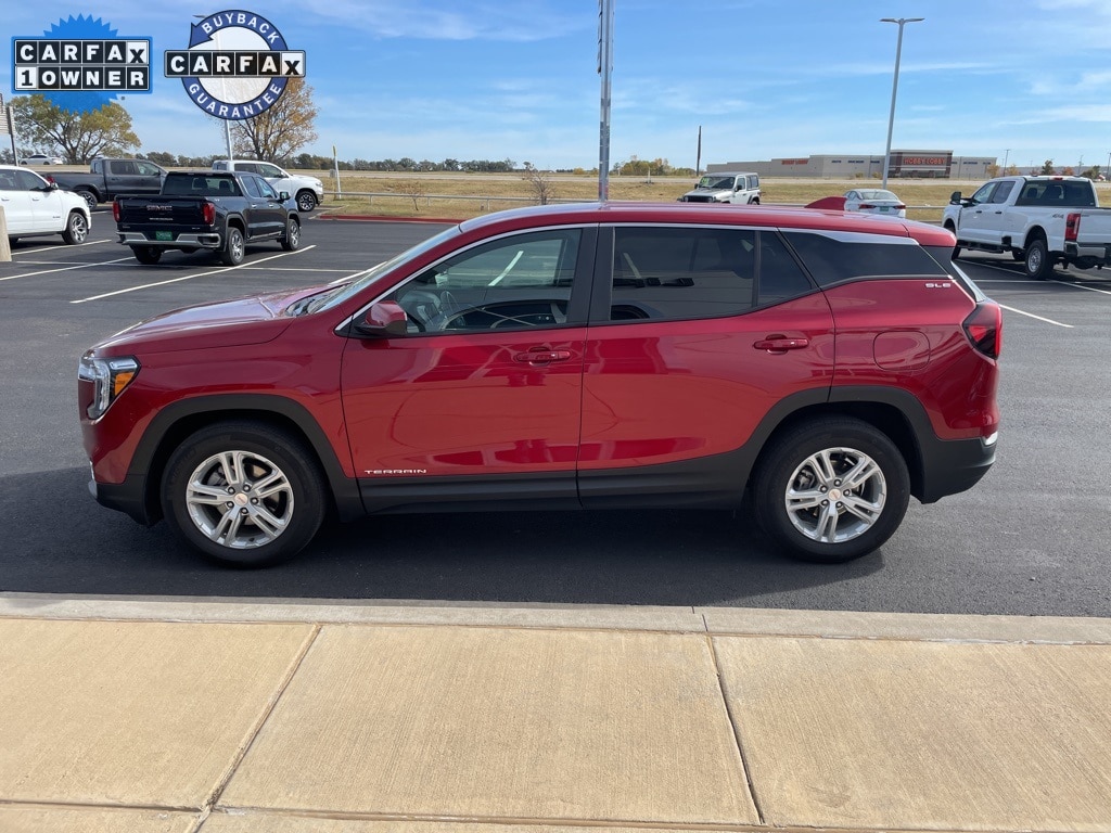 Used 2024 GMC Terrain SLE SUV