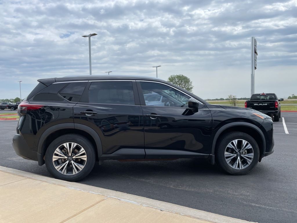 Used 2023 Nissan Rogue SV SUV
