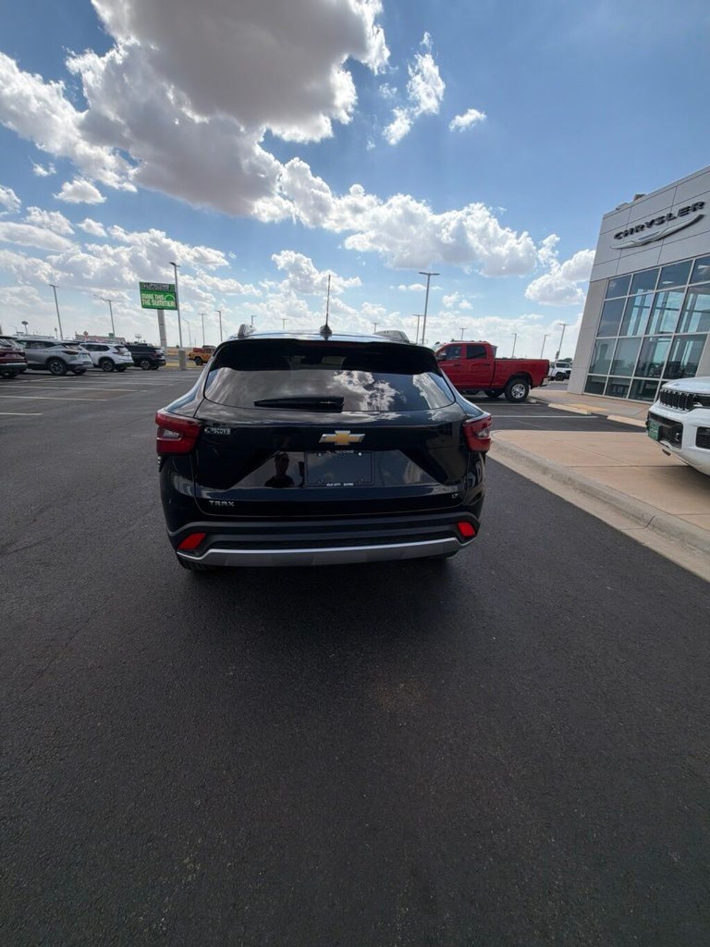 Used 2025 Chevrolet Trax LT SUV