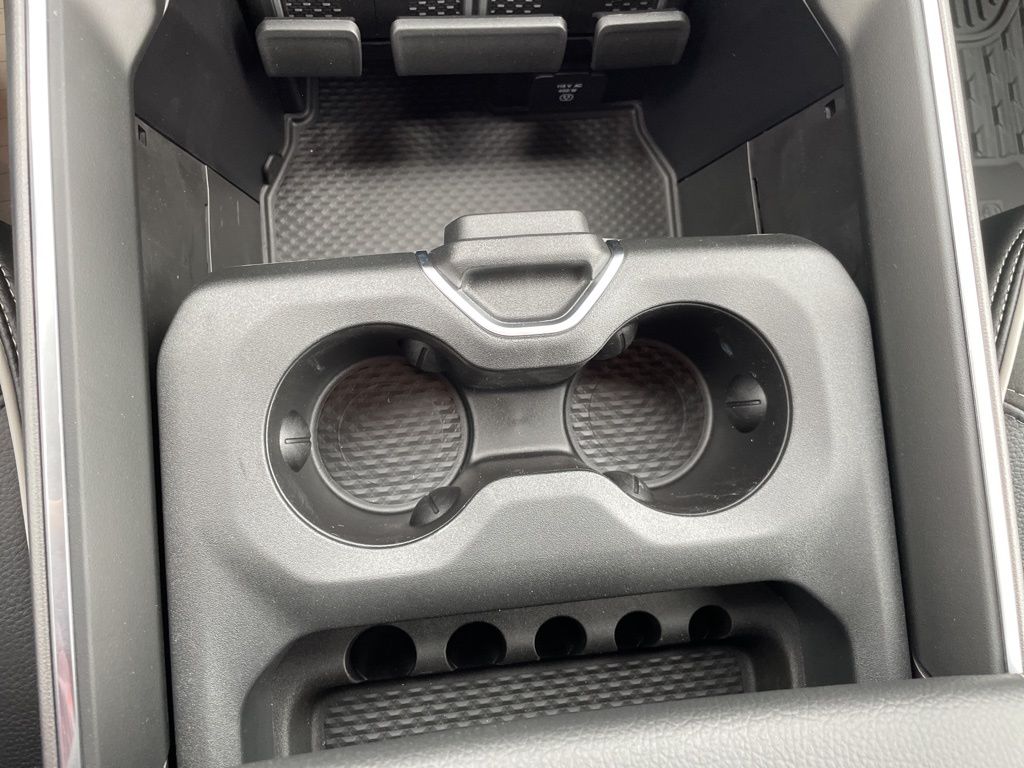 2026 RAM 2500 Laramie - Photo 20