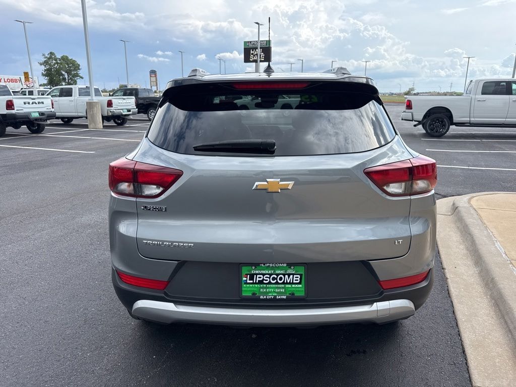 Used 2025 Chevrolet Trailblazer LT SUV