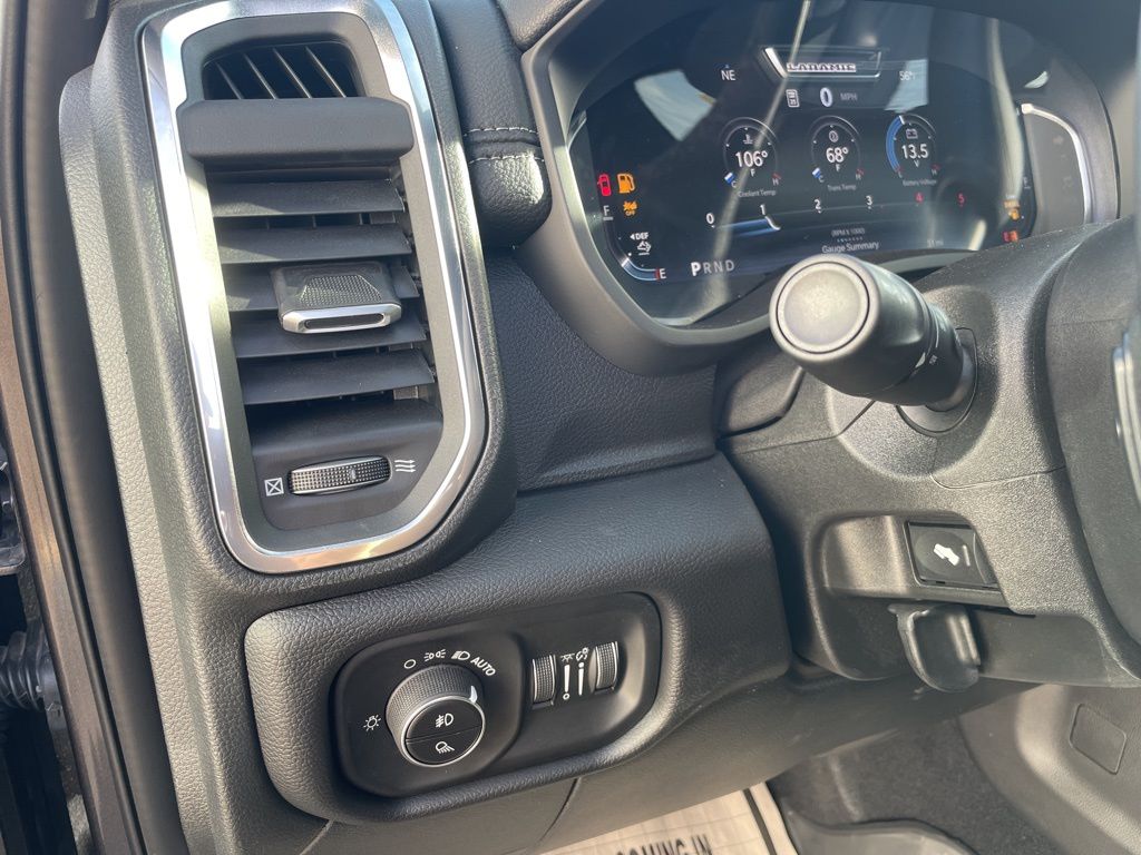2026 RAM 2500 Laramie - Photo 14