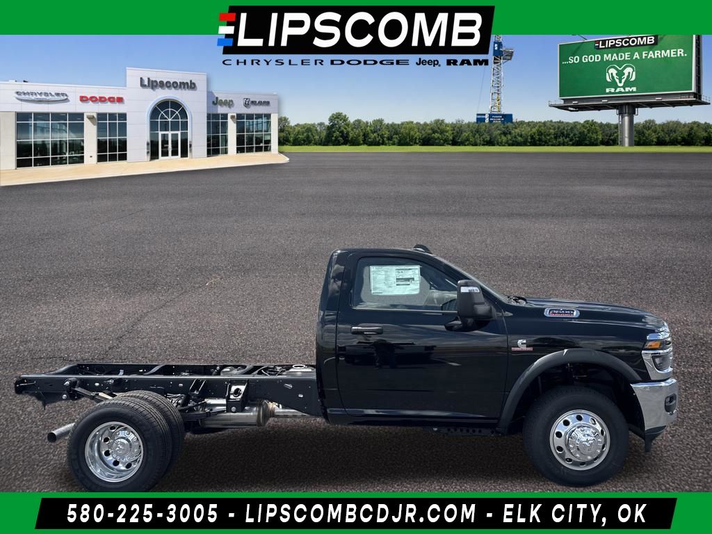 2025 RAM 3500 Chassis Tradesman Regular Cab DRW RWD