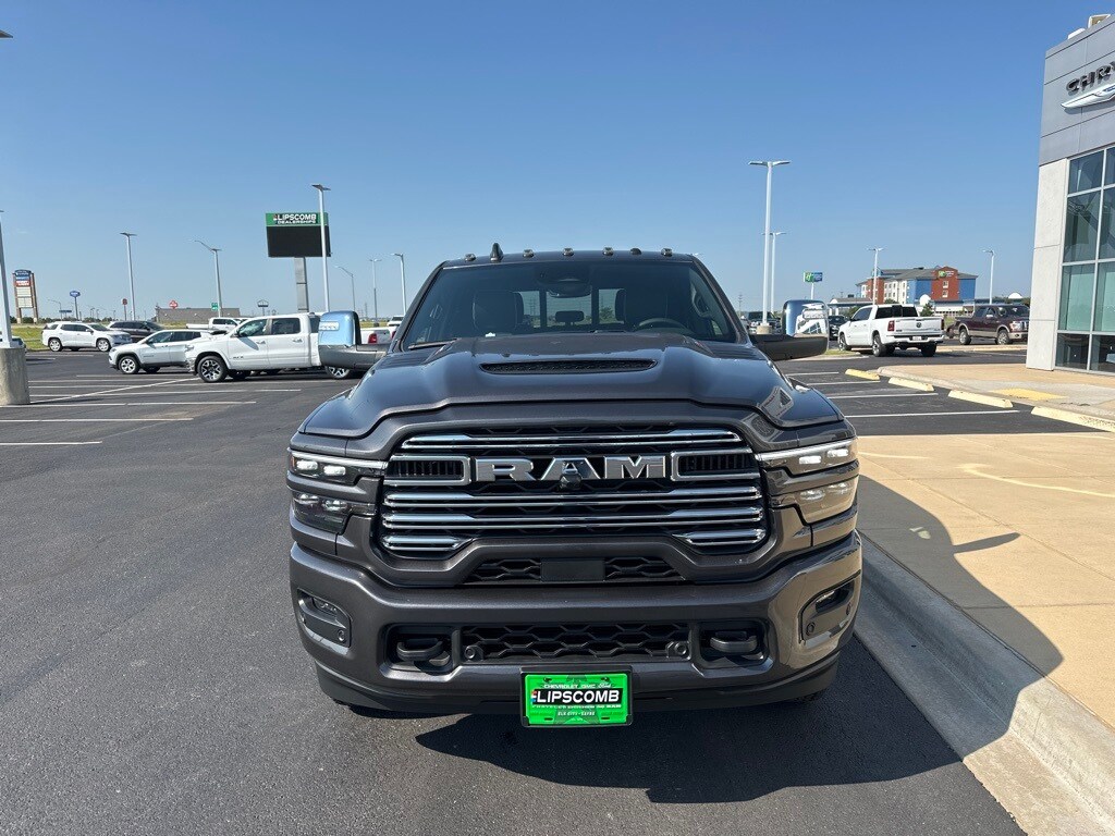 2025 Ram 3500 Laramie photo 3