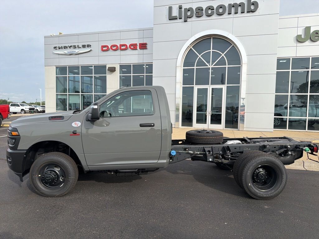 New 2026 Ram 3500 Chassis Cab Tradesman Reg Cab Truck
