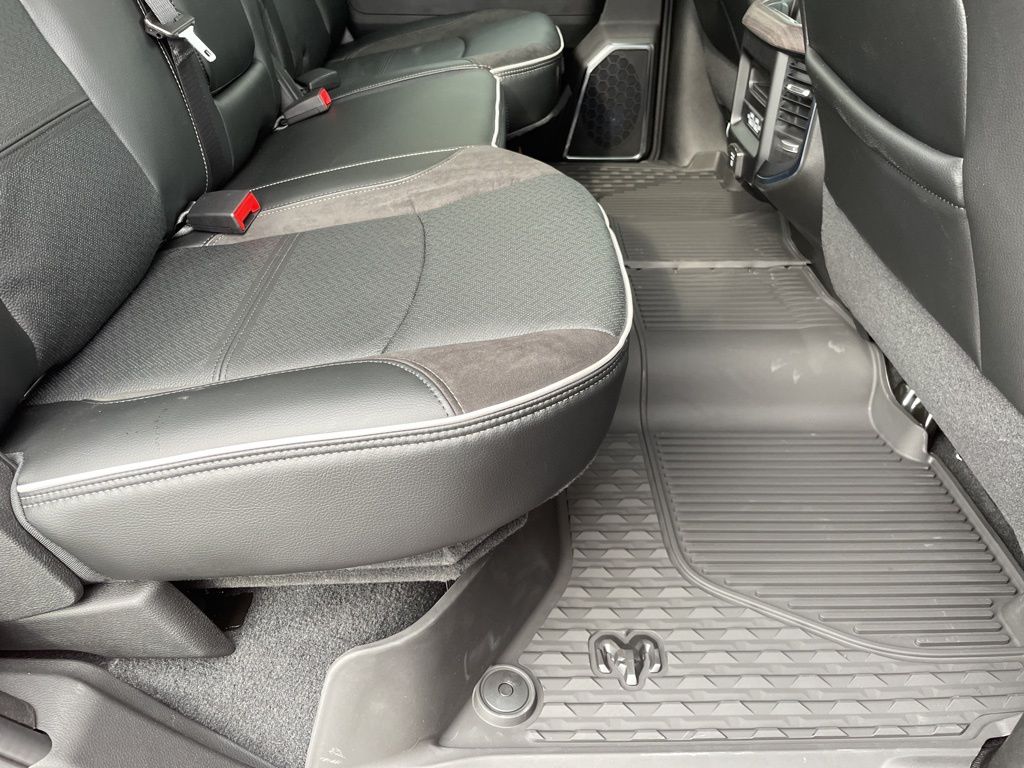 2026 RAM 2500 Laramie - Photo 42