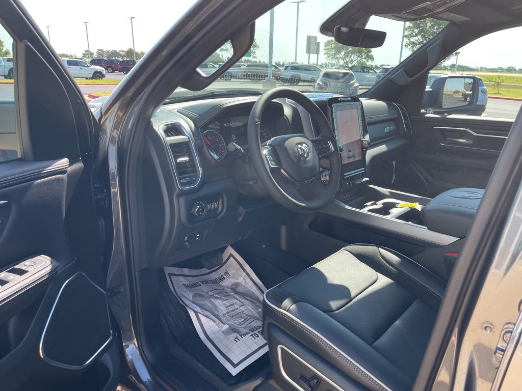2026 RAM 1500 Laramie - Photo 12