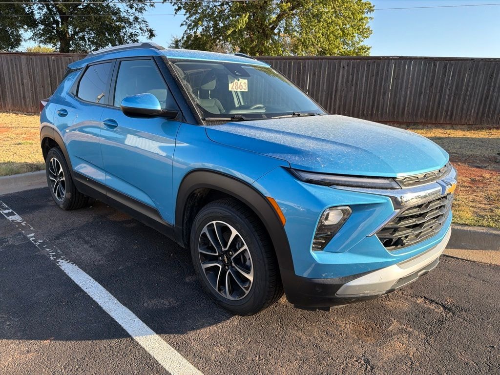 Used 2025 Chevrolet Trailblazer LT SUV