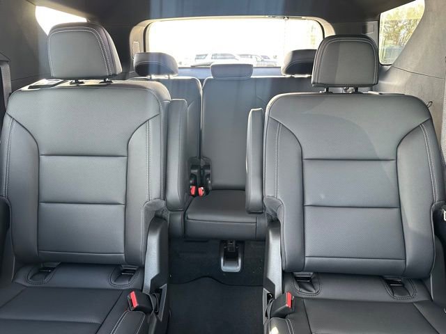 2026 Chevrolet Traverse LT - Photo 33