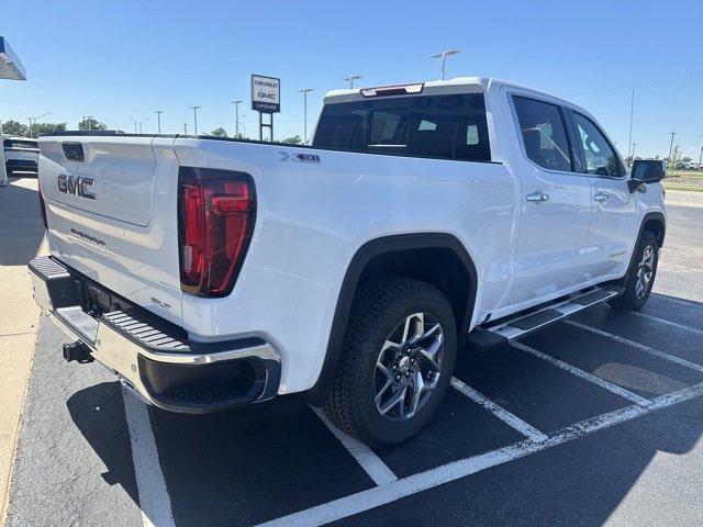 2025 Gmc Sierra 1500 SLT photo 4