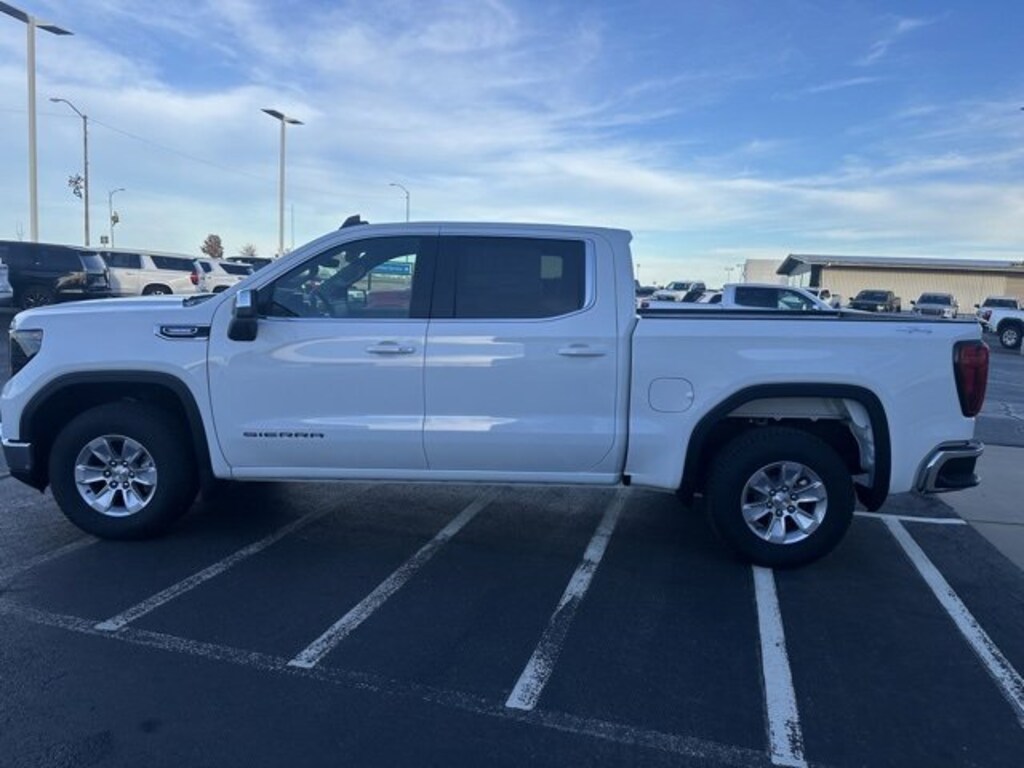 New 2026 GMC Sierra 1500 SLE Truck