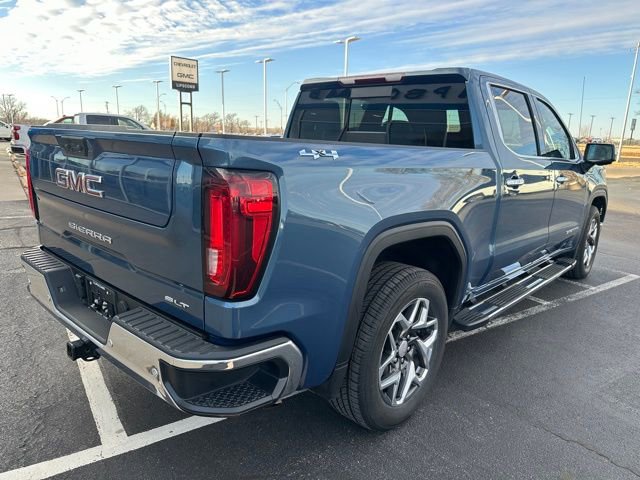2024 GMC Sierra 1500 SLT - Photo 6