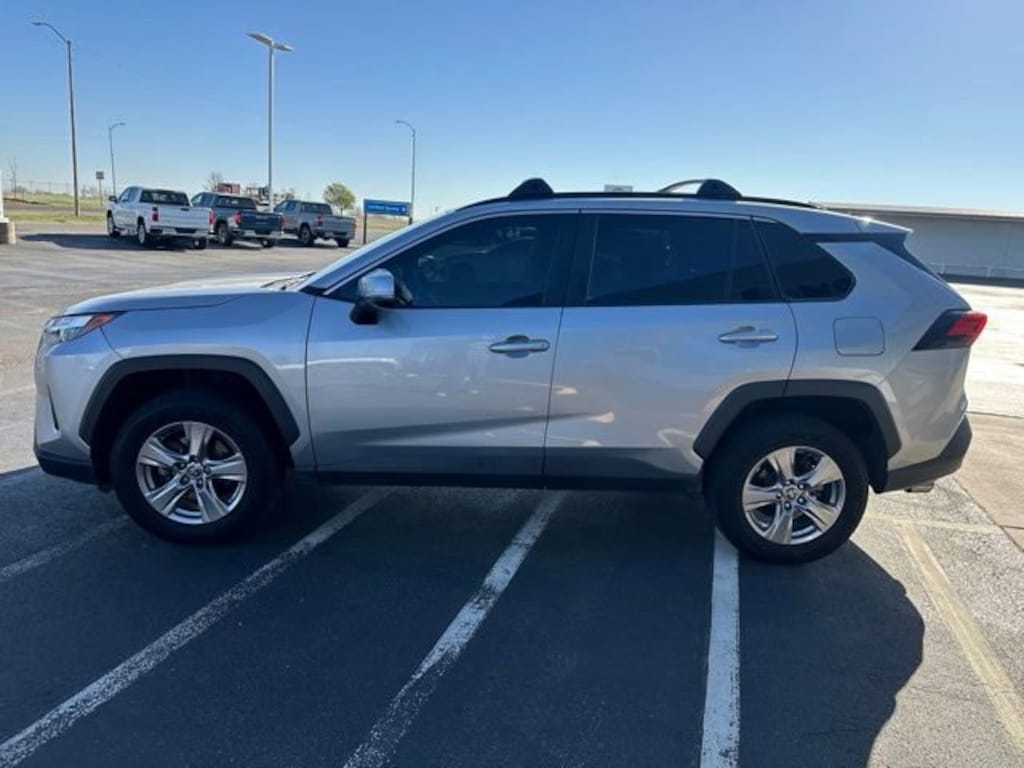 Used 2022 Toyota RAV4 XLE