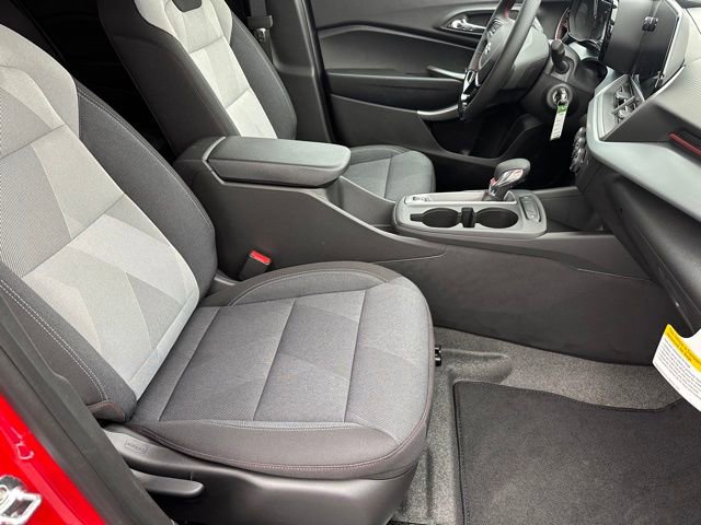 2026 Chevrolet Trax RS - Photo 10