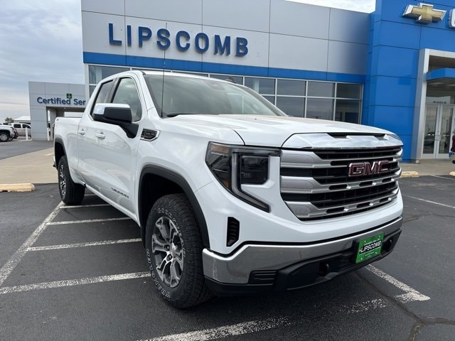 2026 GMC Sierra 1500 SLE's photo