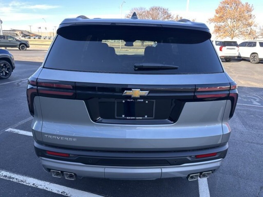 New 2026 Chevrolet Traverse LT SUV