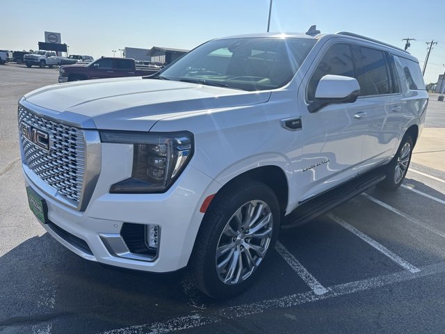 2022 Gmc Yukon XL Denali photo 2