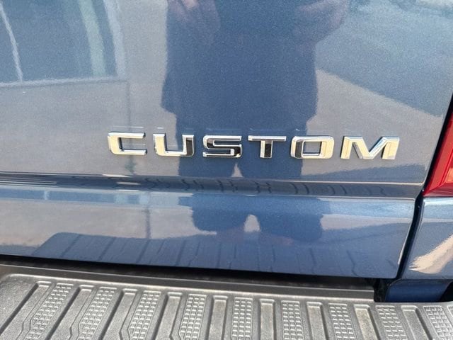 2026 Chevrolet Silverado 2500 HD Custom - Photo 11