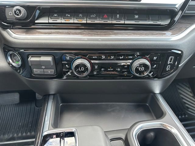 2026 Chevrolet Silverado 1500 LTZ - Photo 20