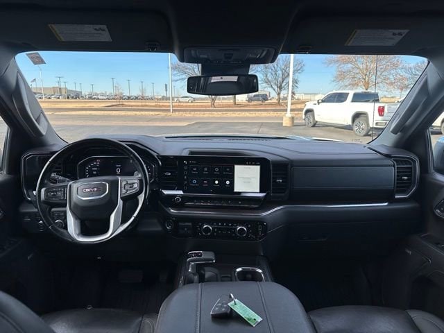 2024 GMC Sierra 1500 SLT - Photo 8