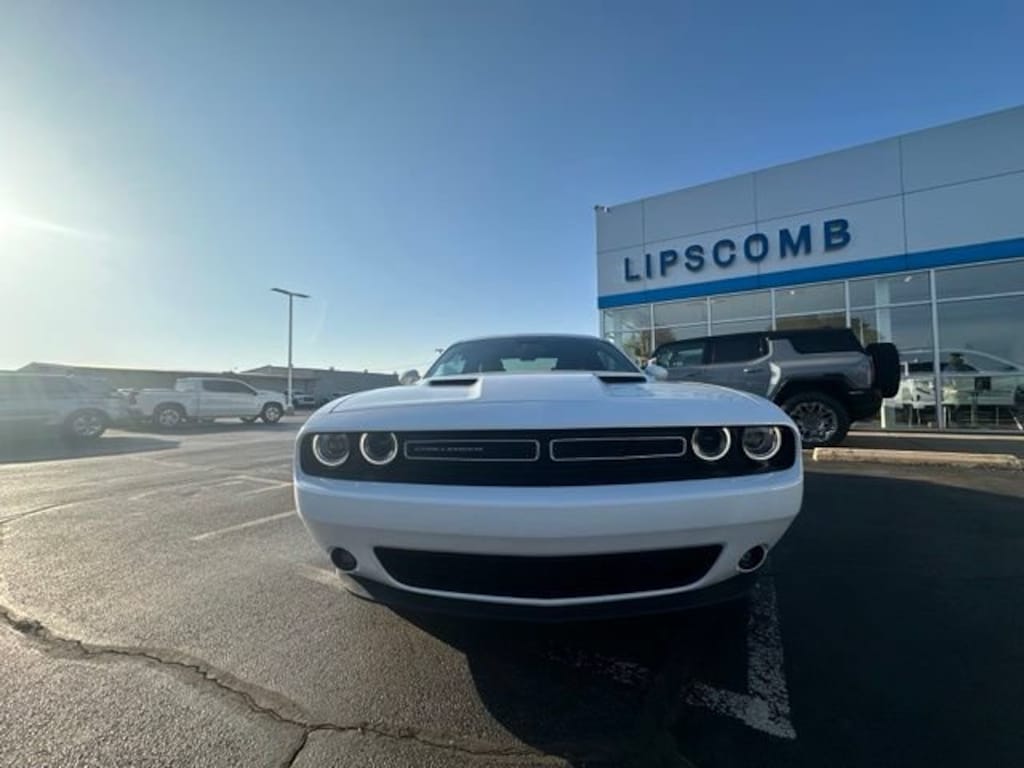 Used 2019 Dodge Challenger SXT Coupe