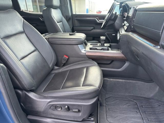 2024 GMC Sierra 1500 SLT - Photo 10