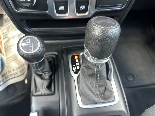 2024 Jeep Wrangler 2-Door Sport S - Photo 19
