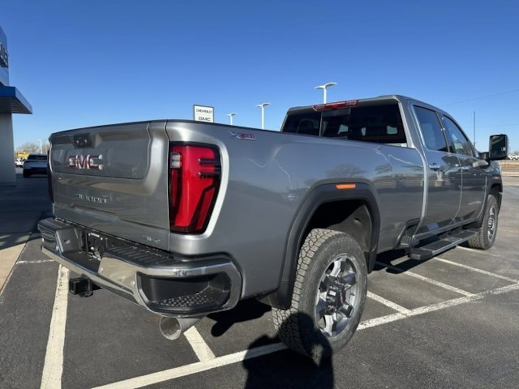 New 2025 GMC Sierra 3500 HD SLT Truck