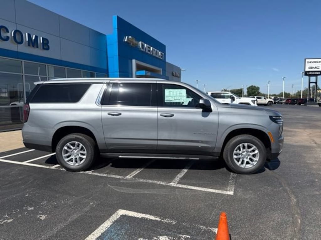 New 2026 Chevrolet Suburban LS SUV