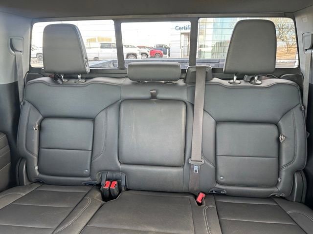 2024 GMC Sierra 1500 SLT - Photo 29