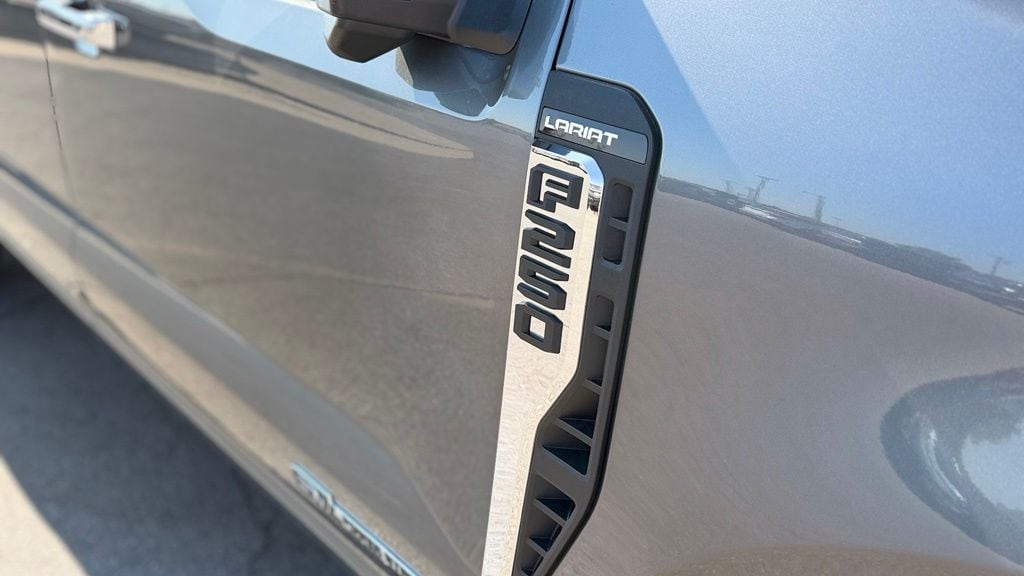New 2026 Ford F-250SD Lariat Truck