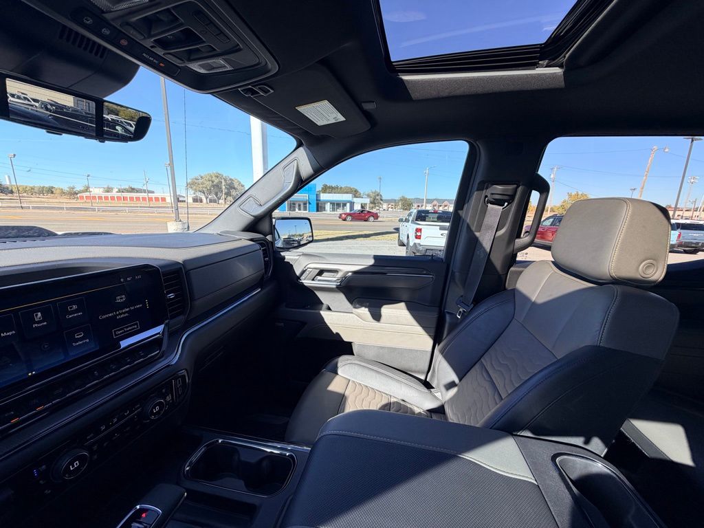 2024 Chevrolet Silverado 1500 ZR2 - Photo 28